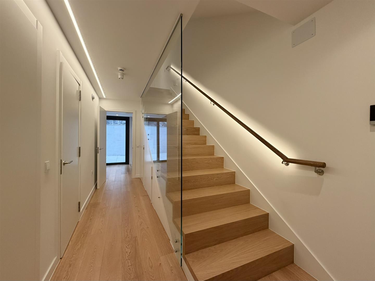 Image of House - 3 Bedrooms - 4 Bathrooms for Sale in North Gorge-Gibraltar, Image 6